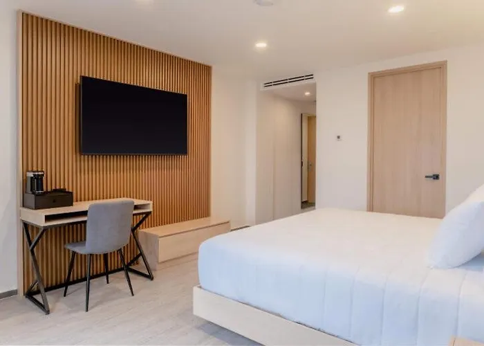 酒店 Luure Bosque Real 4*